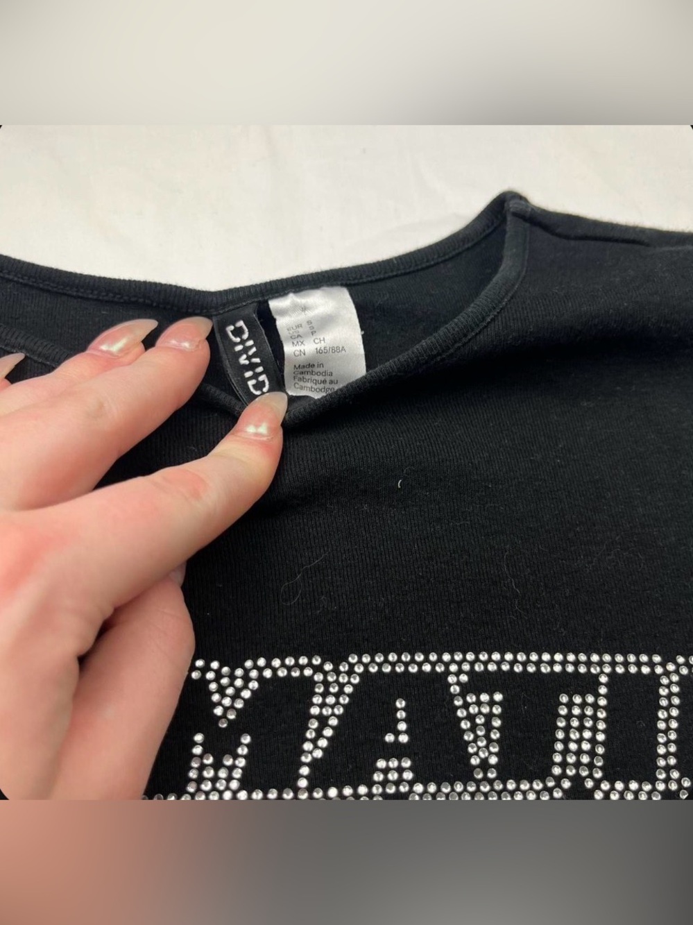‘Dramatic' Rhinestone Graphic Crop Top - Picture 2 of 2
